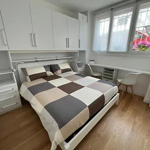 the-small-white-house-in-milan.it-lombardy.com/