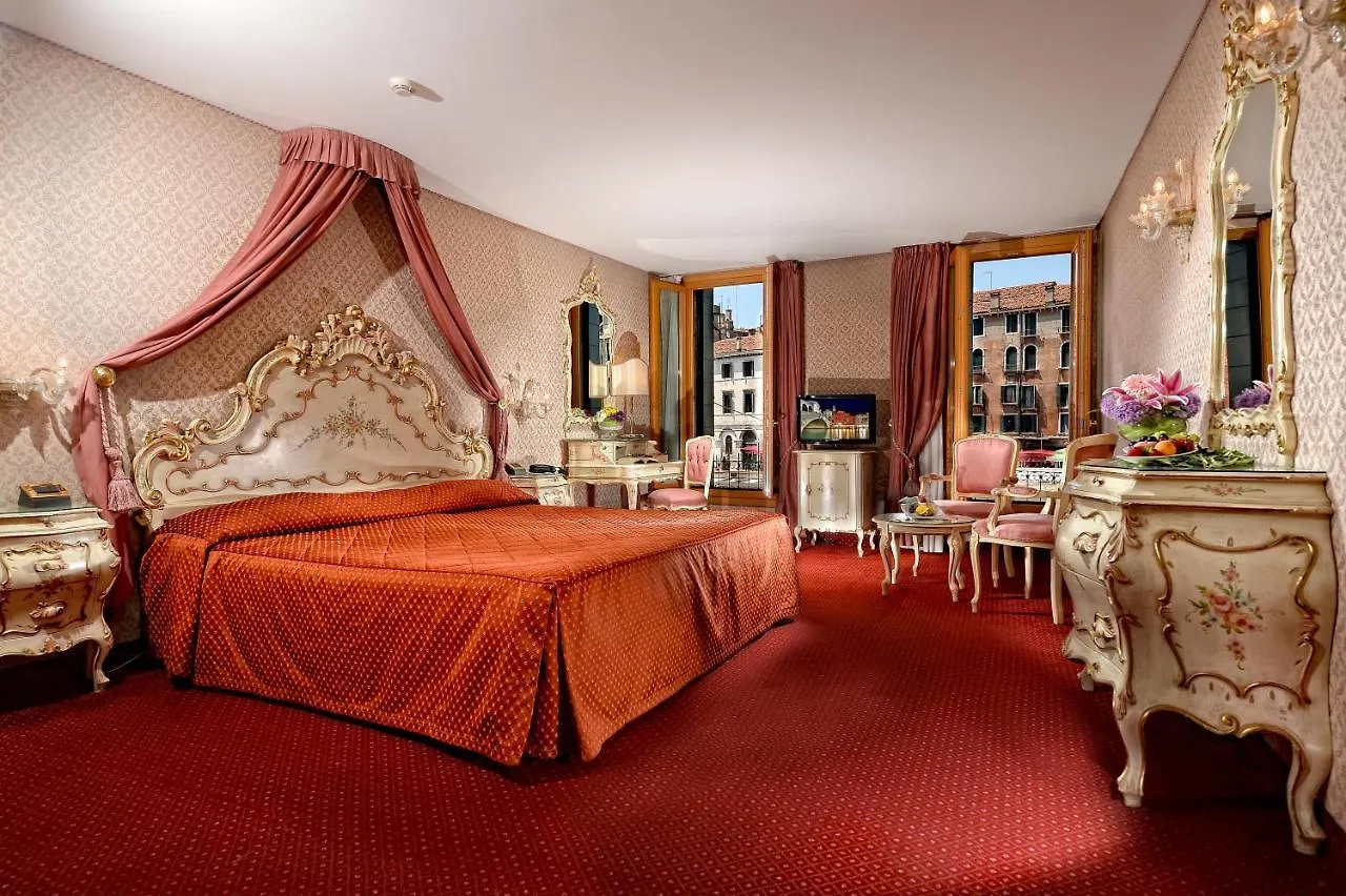 Hotel Rialto Venetië