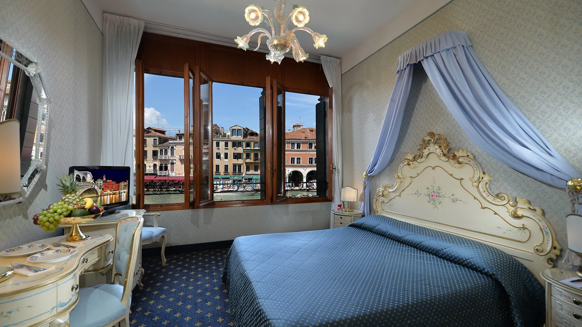 Hotel Rialto Венеция